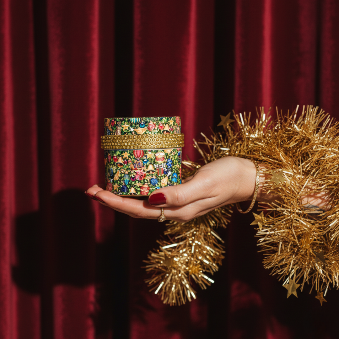 24K Gold Wrinkle Repair Night Creme - Limited Holiday Wreath Design